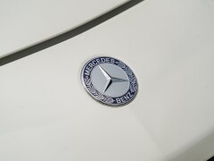 Mercedes Benz SLS AMG 