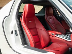 Mercedes Benz SLS AMG 