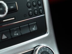 Mercedes Benz SLS AMG 