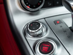 Mercedes Benz SLS AMG 