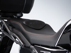 Moto Guzzi V85 TT GUARDIA D’ONORE 1946 