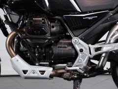 Moto Guzzi V85 TT GUARDIA D’ONORE 1946 