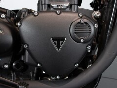 Triumph BONNEVILLE T100 BLACK 