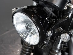 Triumph BONNEVILLE T100 BLACK 