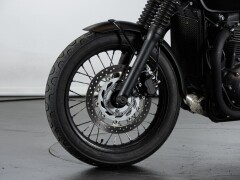 Triumph BONNEVILLE T100 BLACK 