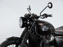 Triumph BONNEVILLE T100 BLACK 