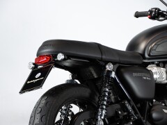Triumph BONNEVILLE T100 BLACK 