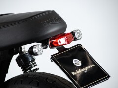 Triumph BONNEVILLE T100 BLACK 