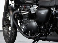 Triumph BONNEVILLE T100 BLACK 