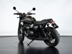 Triumph BONNEVILLE T100 BLACK 