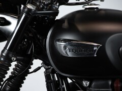 Triumph BONNEVILLE T100 BLACK 