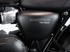 Triumph BONNEVILLE T100 BLACK 