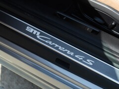 Porsche 992 (911) 4S CABRIOLET 