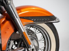 Harley Davidson HERITAGE DELUXE 