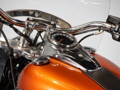 Harley Davidson HERITAGE DELUXE 