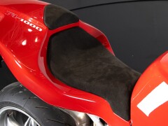 MV Agusta F4 1000 