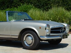 Mercedes Benz 230 SL 
