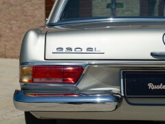 Mercedes Benz 230 SL 