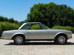 Mercedes Benz 230 SL 