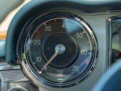 Mercedes Benz 230 SL 