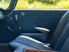 Mercedes Benz 230 SL 