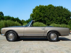 Mercedes Benz 280 SL 