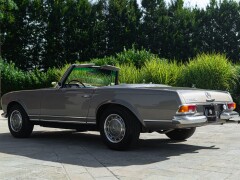 Mercedes Benz 280 SL 