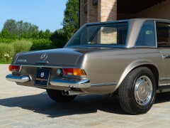 Mercedes Benz 280 SL 