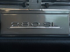 Mercedes Benz 280 SL 