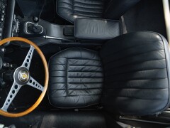 Jaguar E-TYPE I° SERIE 4.2 ROADSTER 