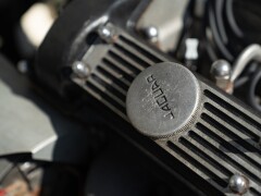 Jaguar E-TYPE I° SERIE 4.2 ROADSTER 