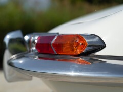 Jaguar E-TYPE I° SERIE 4.2 ROADSTER 