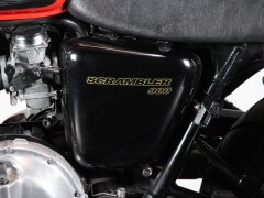 Triumph SCRAMBLER 900 