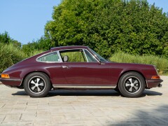 Porsche 911 2.2 S           
