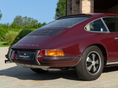 Porsche 911 2.2 S           