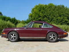 Porsche 911 2.2 S           