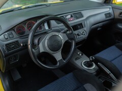 Mitsubishi LANCER EVO VII 