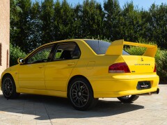 Mitsubishi LANCER EVO VII 