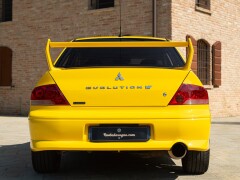 Mitsubishi LANCER EVO VII 
