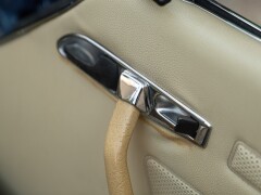 Mercedes Benz 450 SL 