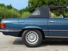 Mercedes Benz 450 SL 