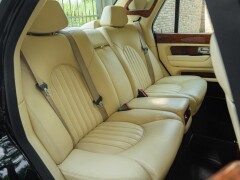 Bentley ARNAGE 