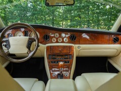 Bentley ARNAGE 