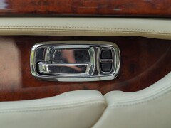 Bentley ARNAGE 