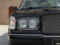 Bentley ARNAGE 