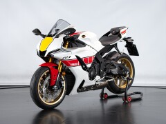 Yamaha R1 60°th ANNIVERSARIO 