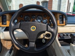 Lotus ESPRIT TURBO SE 