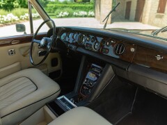 Rolls Royce SILVER SHADOW 