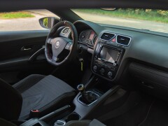 Volkswagen SCIROCCO 2.0 TFSI 2.0 R LINE 